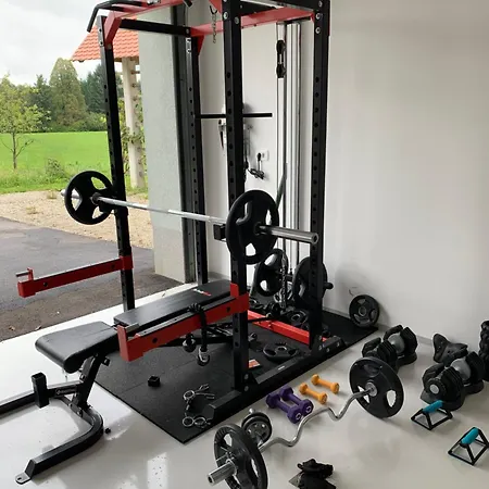 Casa de Férias Hisa Nad Izvirom Reke Krke *