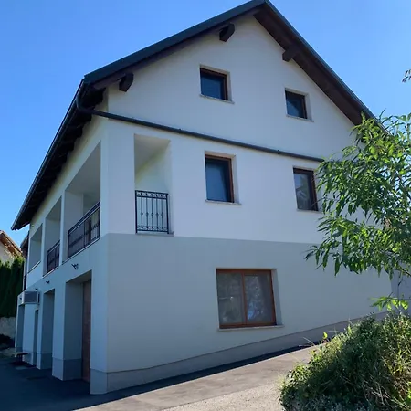 Hisa Nad Izvirom Reke Krke Ferienhaus Znojile pri Krki