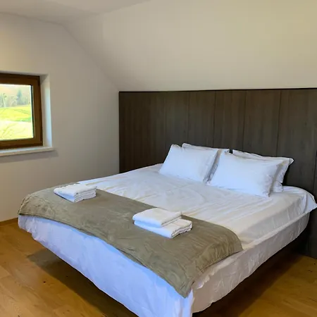 Ferienhaus Hisa Nad Izvirom Reke Krke Znojile pri Krki