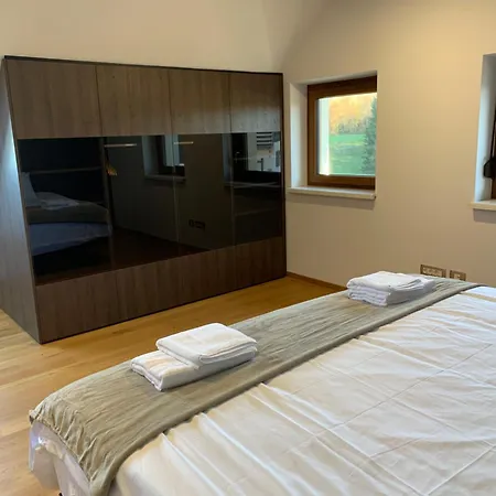 Ferienhaus Hisa Nad Izvirom Reke Krke *